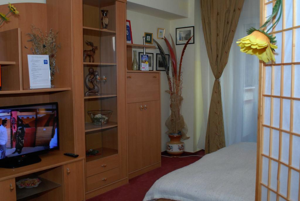Sunny Old Town Apartments Bucharest Luaran gambar